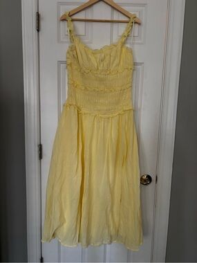 Petal & Pup - Enola Gather Midi Dress - Yellow